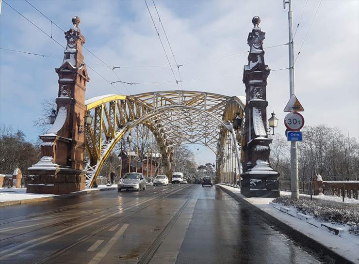 Wrocław - dziś - most Zwierzyniecki.jpg